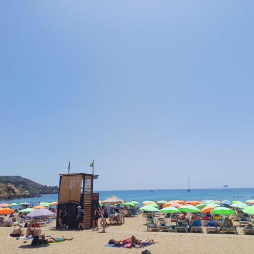 GoldenBeach01