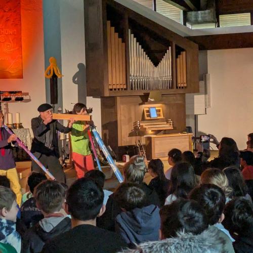 Die Orgel und andere Pfeifen 02