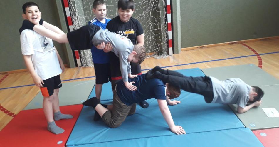 Pyramide 2